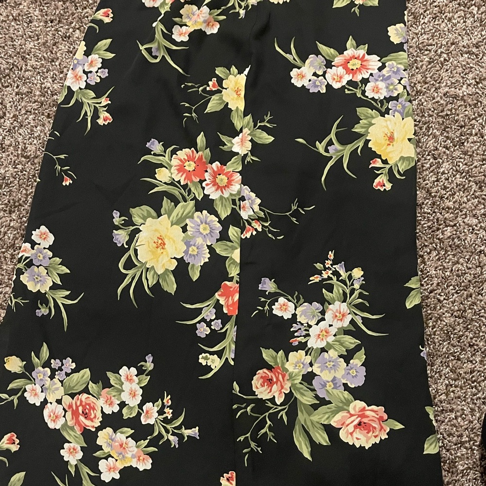 🌸Black Floral Maxi Skirt🌻